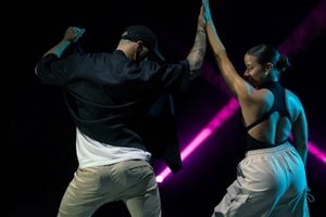 Ballar bachata a girona